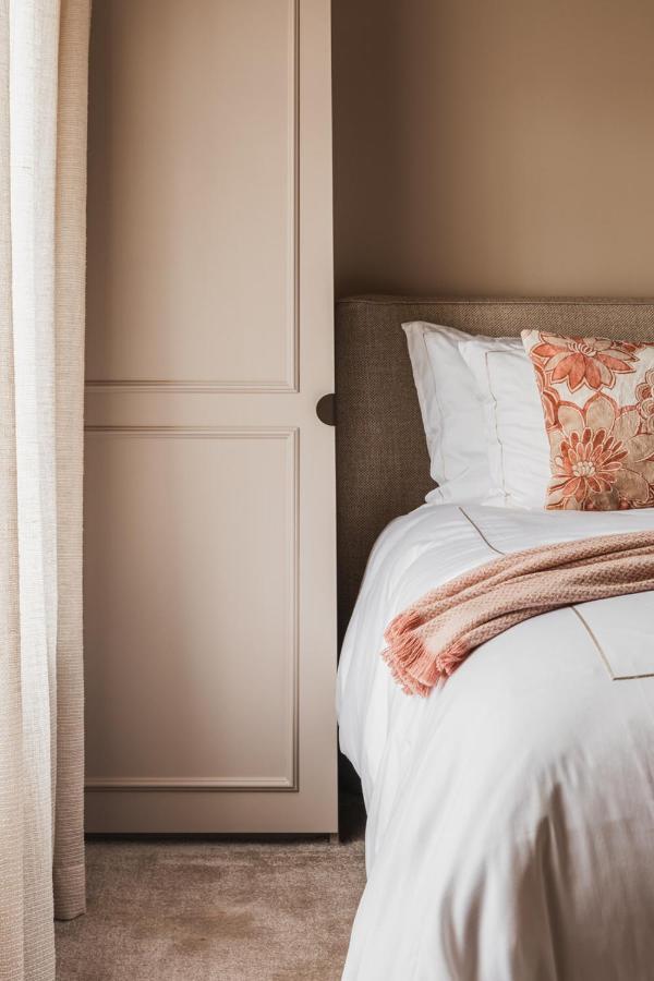 بروج Raphaelles Boutique B&B المظهر الخارجي الصورة