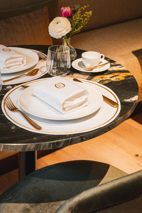 بروج Raphaelles Boutique B&B المظهر الخارجي الصورة