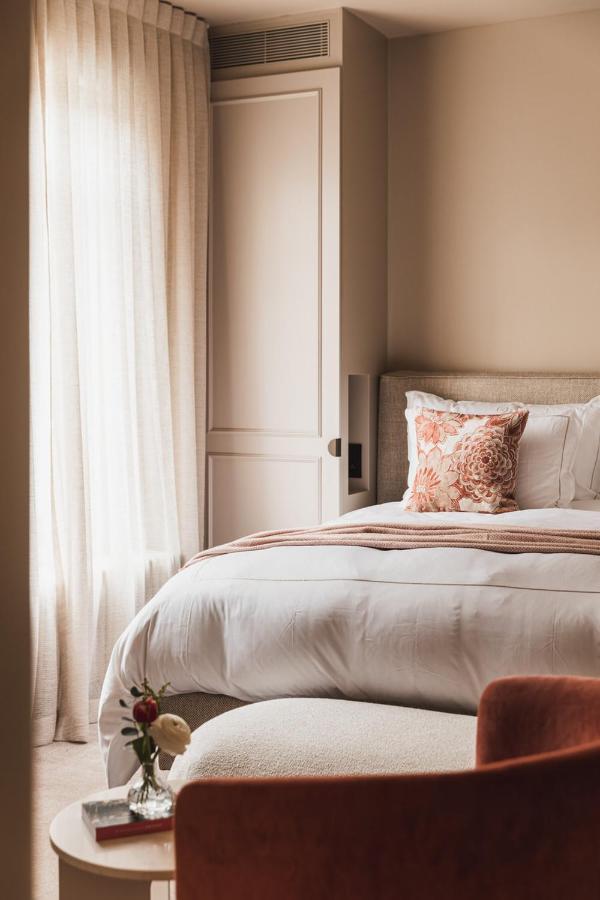 بروج Raphaelles Boutique B&B المظهر الخارجي الصورة